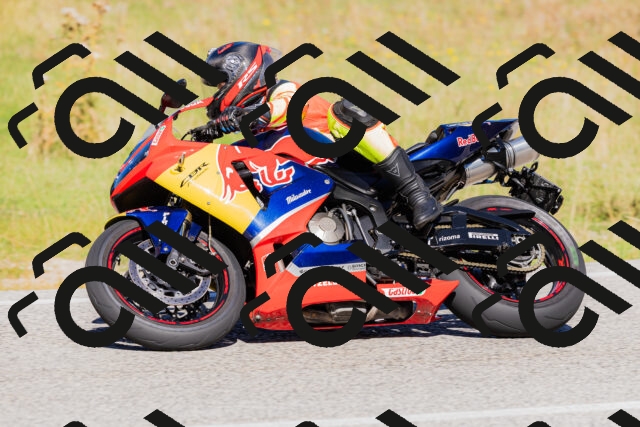 202509201151-_04A0970_c3