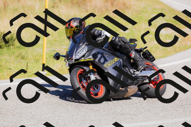 202509201153-_04A0997_c3