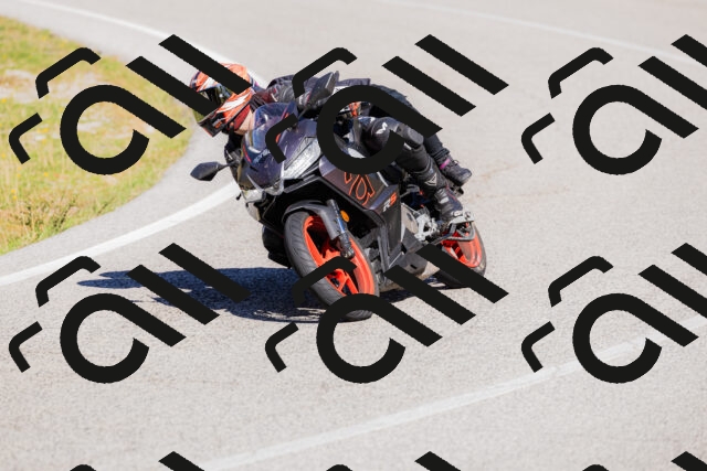 202509201157-_04A1028_c3