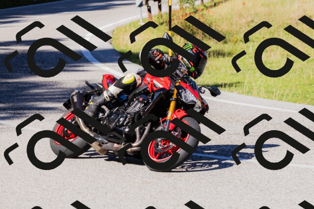 202509201200-_04A1085_c3