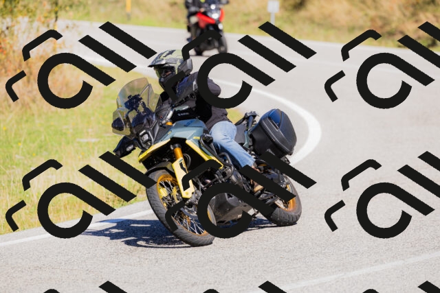 202509201209-_04A1215_c3