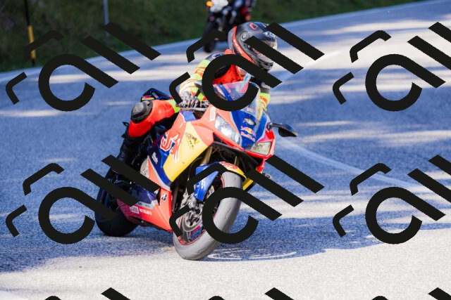 202509201210-_04A1236_c3