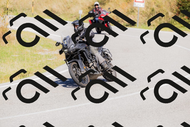 202509201224-_04A1338_c3