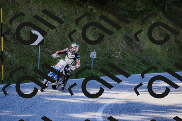 202509201225-_04A1340_c3