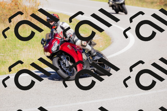 202509201228-_04A1367_c3