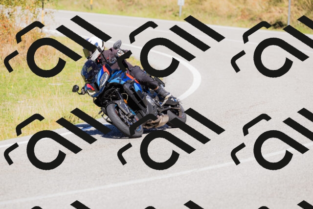 202509201238-_04A1442_c3