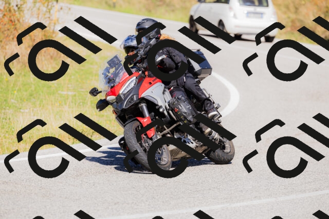 202509201238-_04A1453_c3