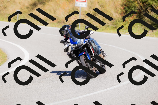 202509201238-_04A1456_c3