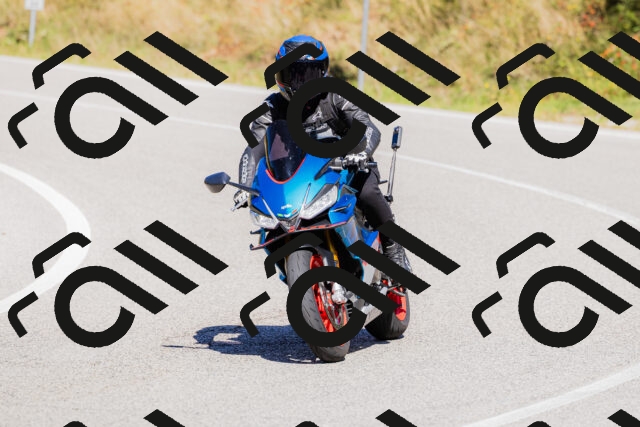 202509201240-_04A1461_c3