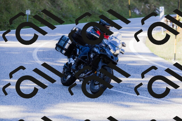 202509201241-_04A1466_c3