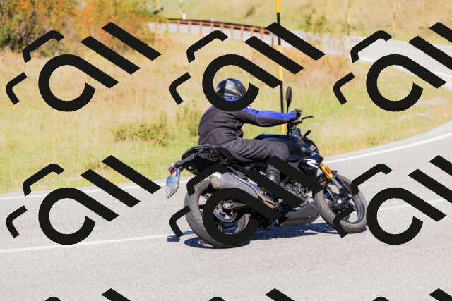 202509201241-_04A1470_c3