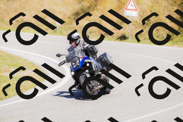 202509201241-_04A1472_c3