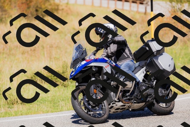 202509201241-_04A1474_c3