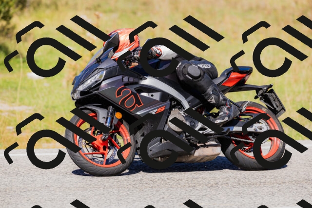 202509201242-_04A1500_c3