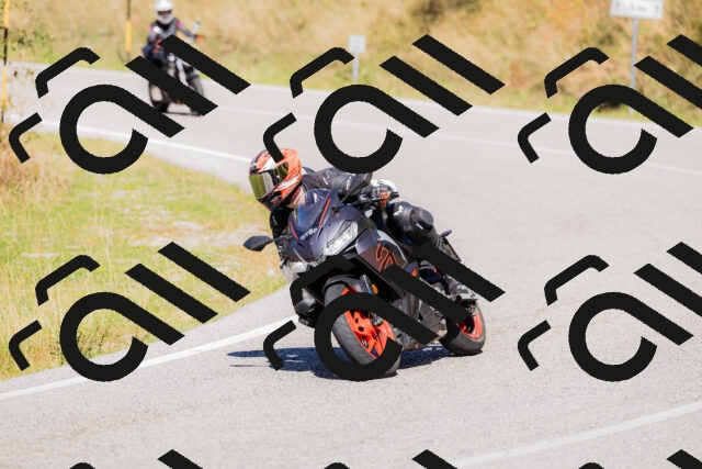 202509201248-_04A1559_c3