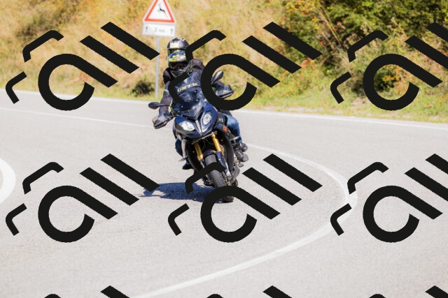 202509201250-_04A1586_c3