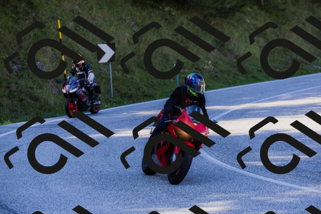 202509201251-_04A1590_c3