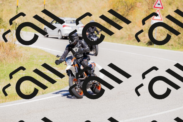 202509201251-_04A1592_c3