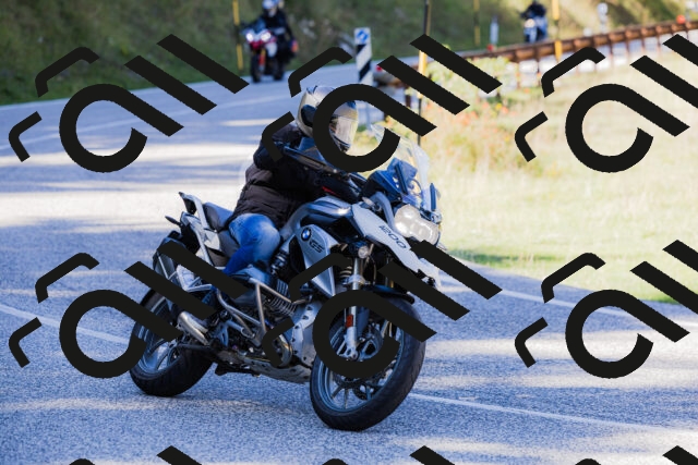 202509201258-_04A1622_c3