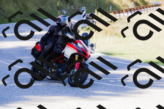 202509201258-_04A1624_c3