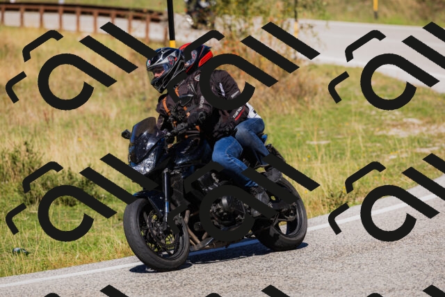 202509201301-_04A1638_c3