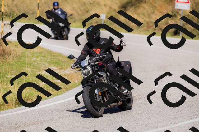 202509201301-_04A1639_c3