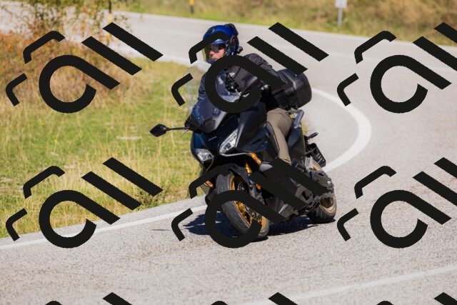 202509201301-_04A1642_c3