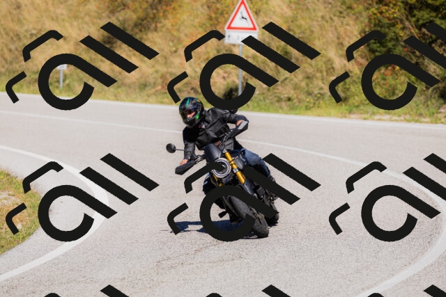 202509201302-_04A1654_c3