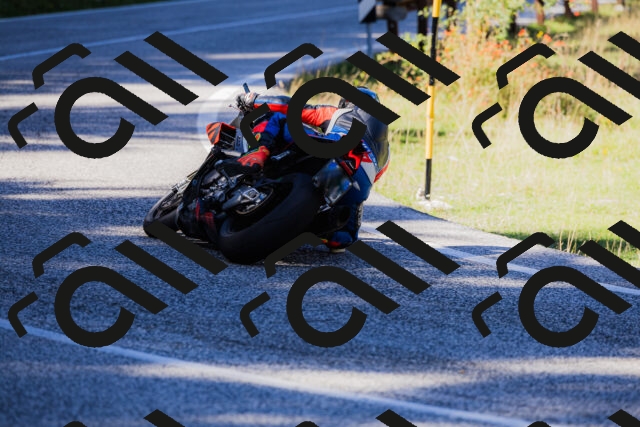 202509201305-_04A1688_c3