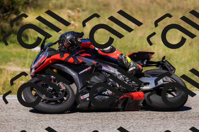 202509201307-_04A1724_c3