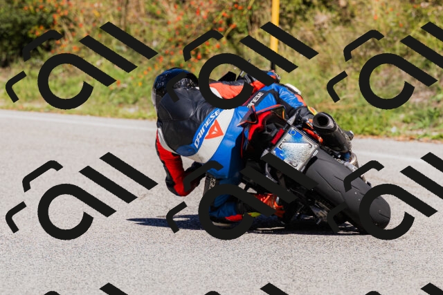 202509201309-_04A1760_c3