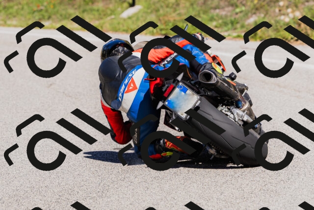 202509201310-_04A1787_c3