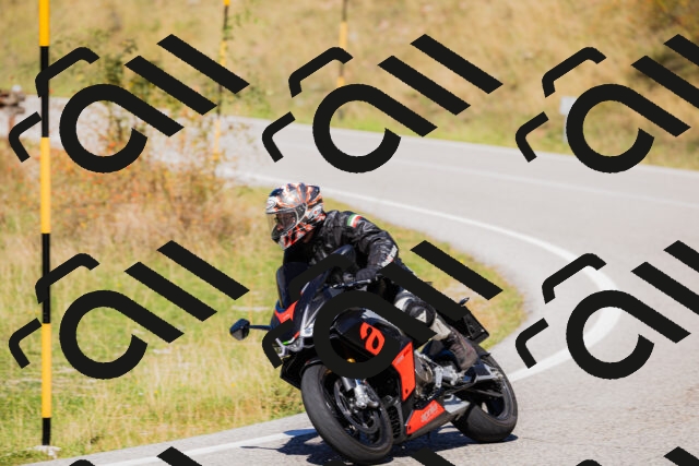 202509201318-_04A1805_c3