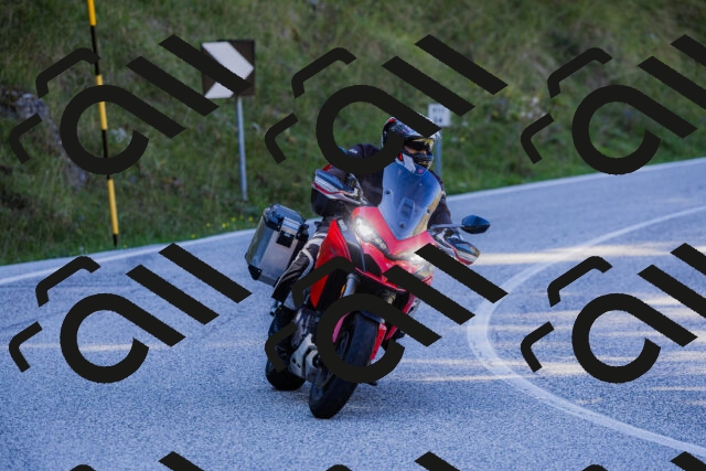 202509201319-_04A1829_c3