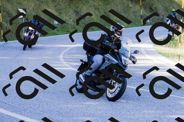 202509201320-_04A1837_c3