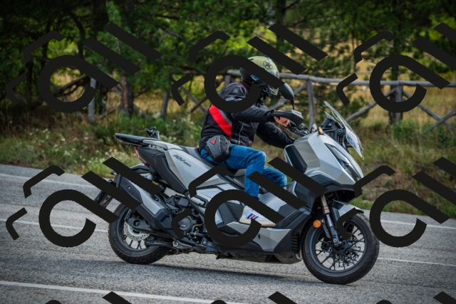 202509141007-DSC03945_c1_