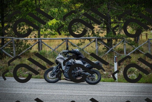 202509141013-DSC04031_c1_