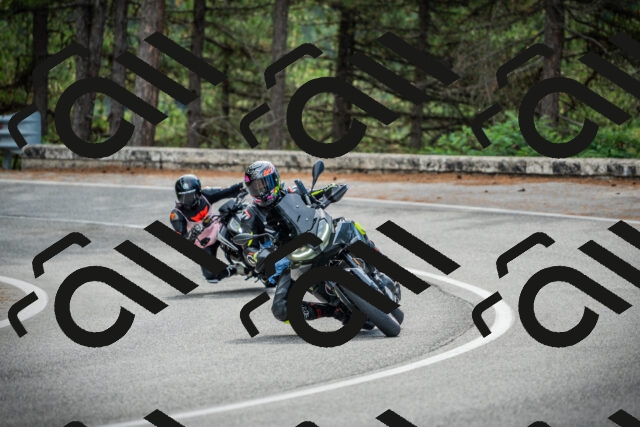 202509141017-DSC04067_c1_