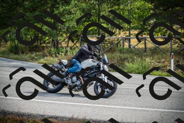 202509141027-DSC04200_c1_