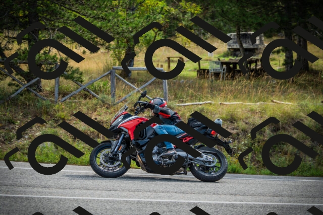 202509141027-DSC04207_c1_