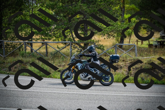 202509141028-DSC04241_c1_