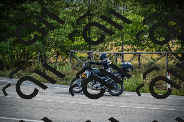 202509141028-DSC04242_c1_