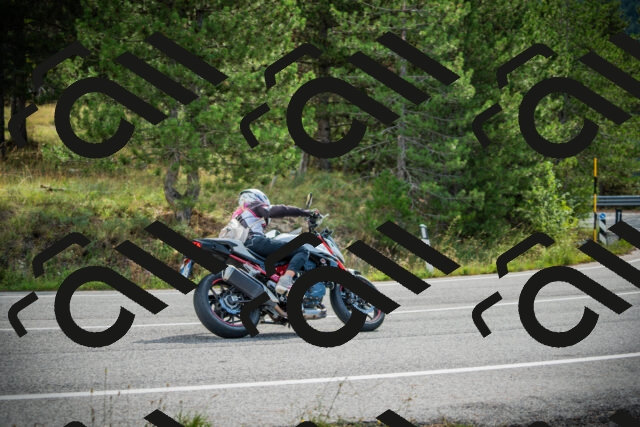 202509141035-DSC04315_c1_