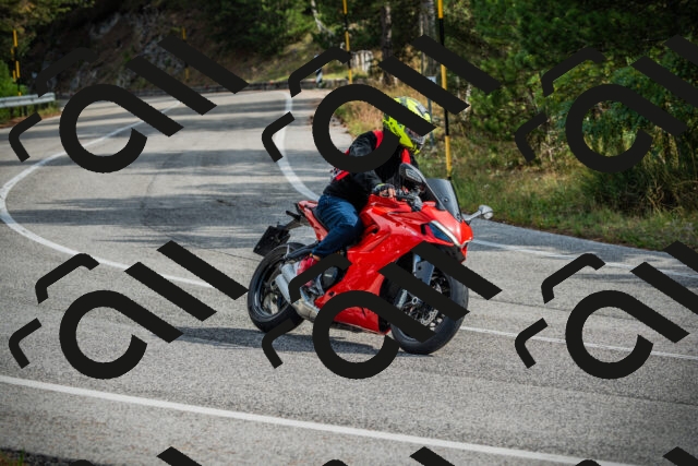 202509141037-DSC04329_c1_