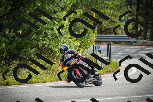 202509141057-DSC04616_c1_