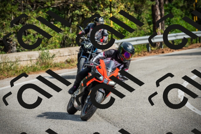 202509141057-DSC04624_c1_