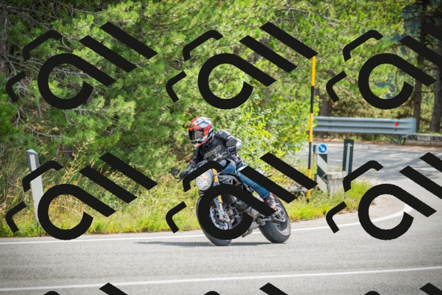 202509141058-DSC04661_c1_