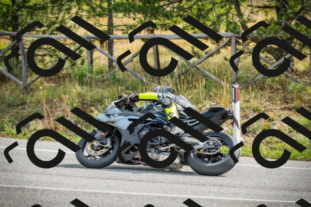 202509141103-DSC04775_c1_