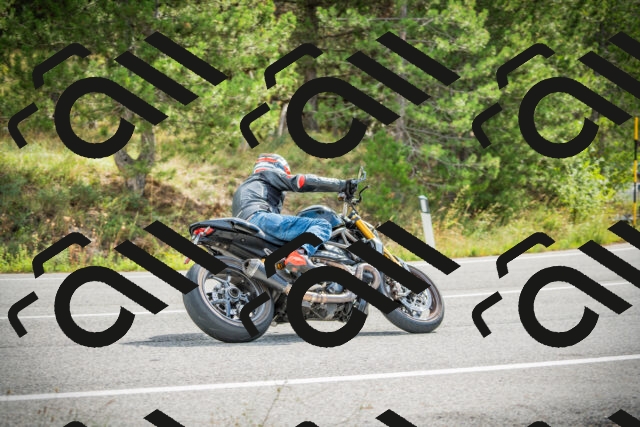 202509141104-DSC04780_c1_