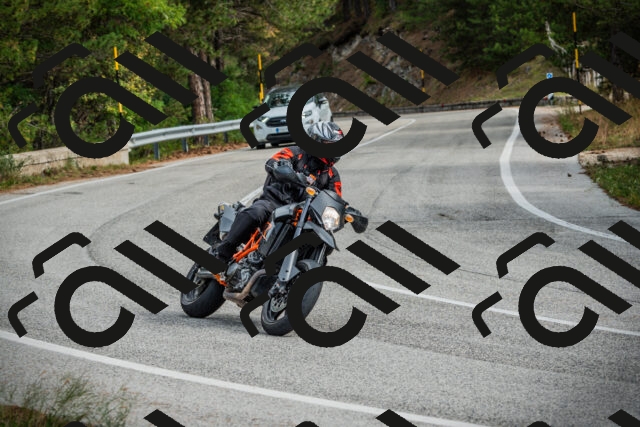 202509141119-DSC04915_c1_